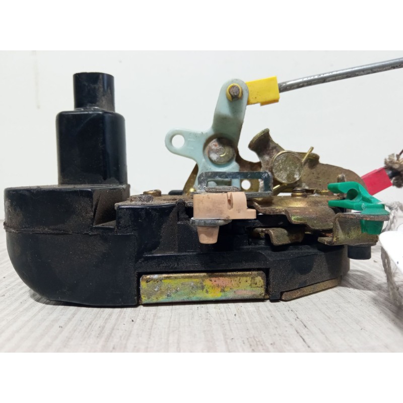 Recambio de cerradura puerta delantera izquierda para chrysler voyager / grand voyager iii (gs_, ns_) 2.4 i referencia OEM IAM  