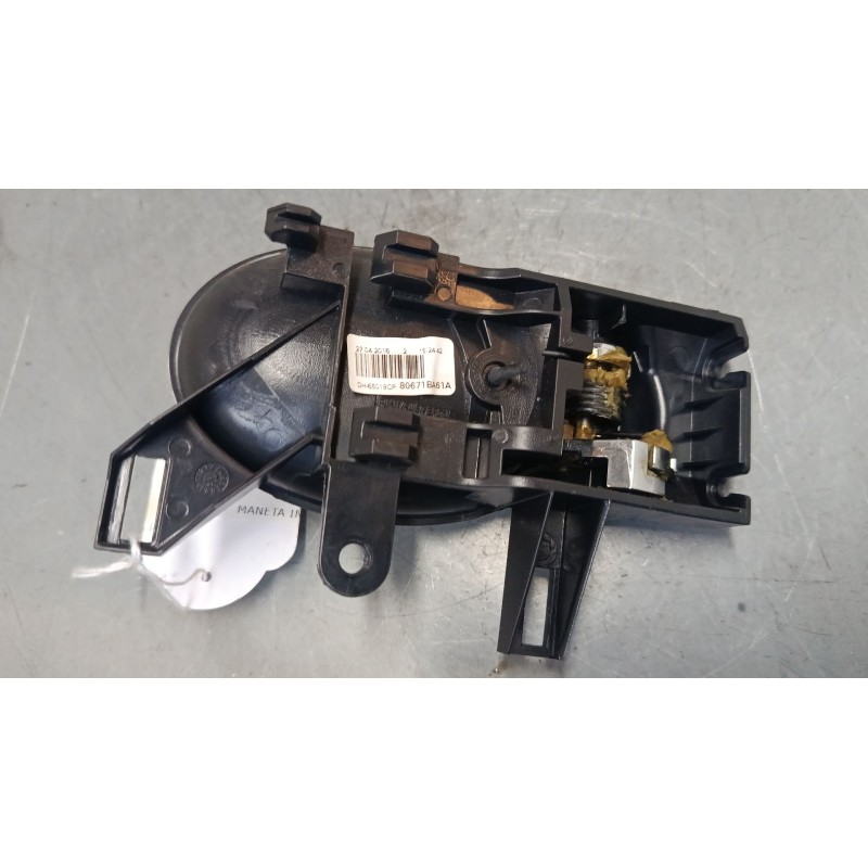 Recambio de maneta interior puerta delantera izquierda para nissan juke (f15) 1.2 dig-t referencia OEM IAM 80671BA61A  