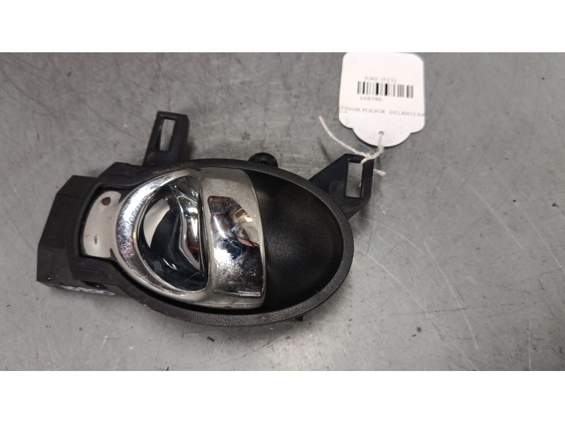 Recambio de maneta interior puerta delantera derecha para nissan juke (f15) 1.2 dig-t referencia OEM IAM 80670BA61A  