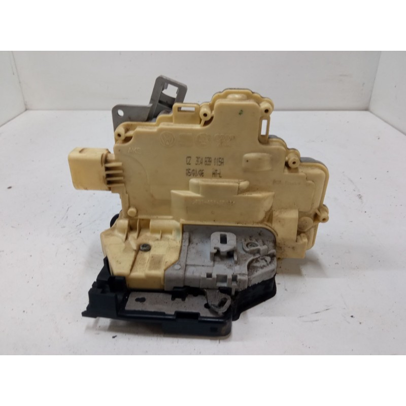 Recambio de cerradura puerta trasera izquierda para volkswagen passat b6 (3c2) 2.0 tdi 16v referencia OEM IAM 3C4B39015A  