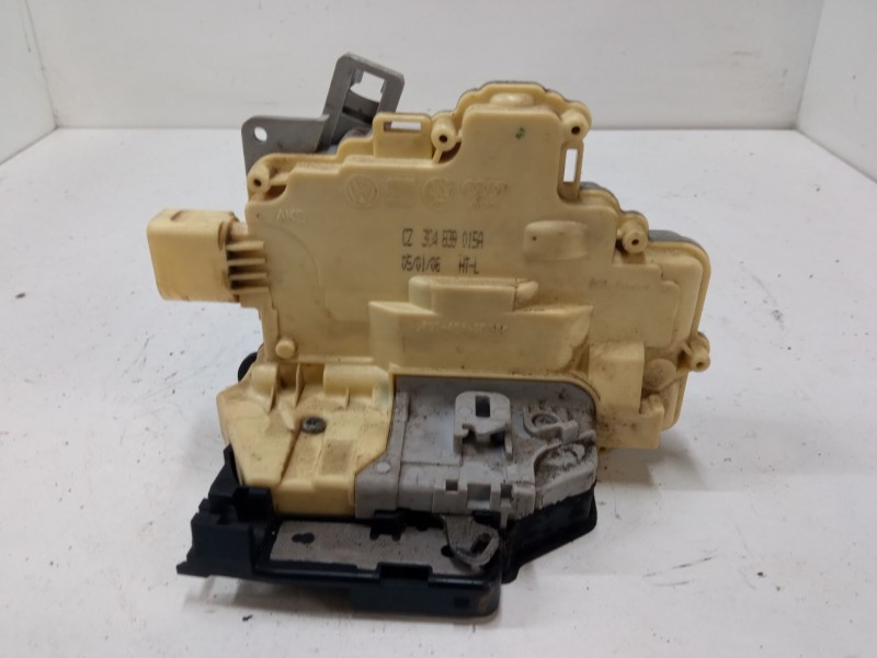 Recambio de cerradura puerta trasera izquierda para volkswagen passat b6 (3c2) 2.0 tdi 16v referencia OEM IAM 3C4B39015A  