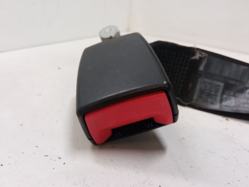 Recambio de cinturon seguridad trasero central para volkswagen passat b6 (3c2) 2.0 tdi 16v referencia OEM IAM   