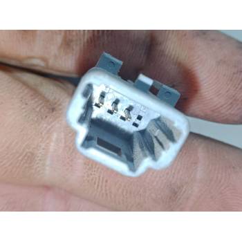 ANCLAJE CINTURON TRASERO IZQUIERDO 878176563R 