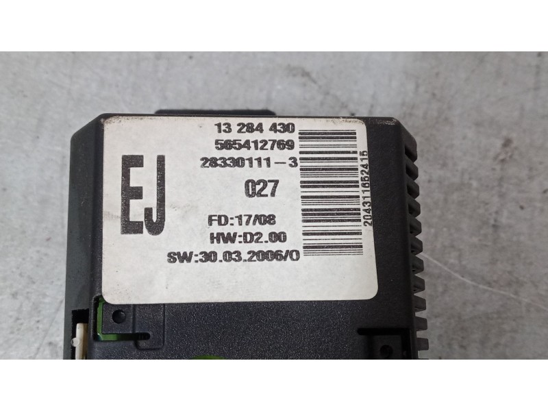 Recambio de pantalla interior reloj para opel corsa d (s07) 1.3 cdti (l08, l68) referencia OEM IAM 13284430 283301113 565412769