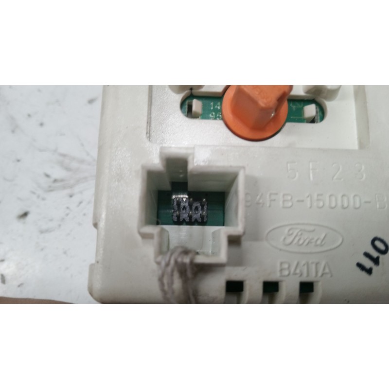 Recambio de pantalla interior reloj para ford fiesta iii (gfj) 1.3 referencia OEM IAM   