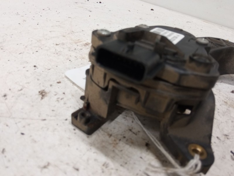 Recambio de pedal acelerador para dacia sandero ii (b8_) 1.5 dci 75 / blue dci 75 (b8jw, b8m4, b8ah, b8m7, b8m6) referencia OEM 