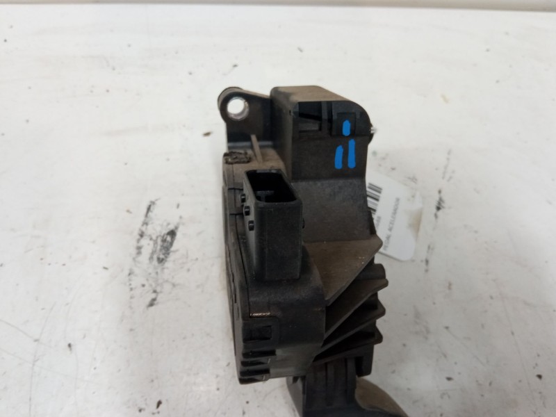 Recambio de pedal acelerador para opel corsa d (s07) 1.3 cdti (l08, l68) referencia OEM IAM   