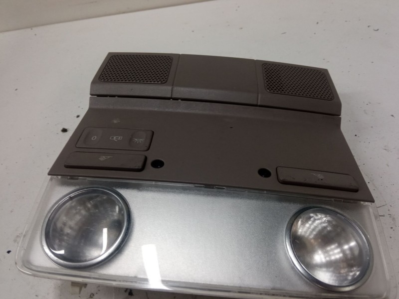 Recambio de luz interior delantera para volkswagen passat b6 (3c2) 2.0 tdi 16v referencia OEM IAM 1K0947133E  