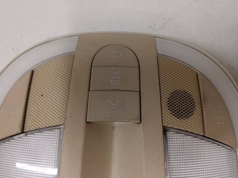 Recambio de luz interior delantera para mercedes-benz clase e (w211) e 270 cdi (211.016) referencia OEM IAM   