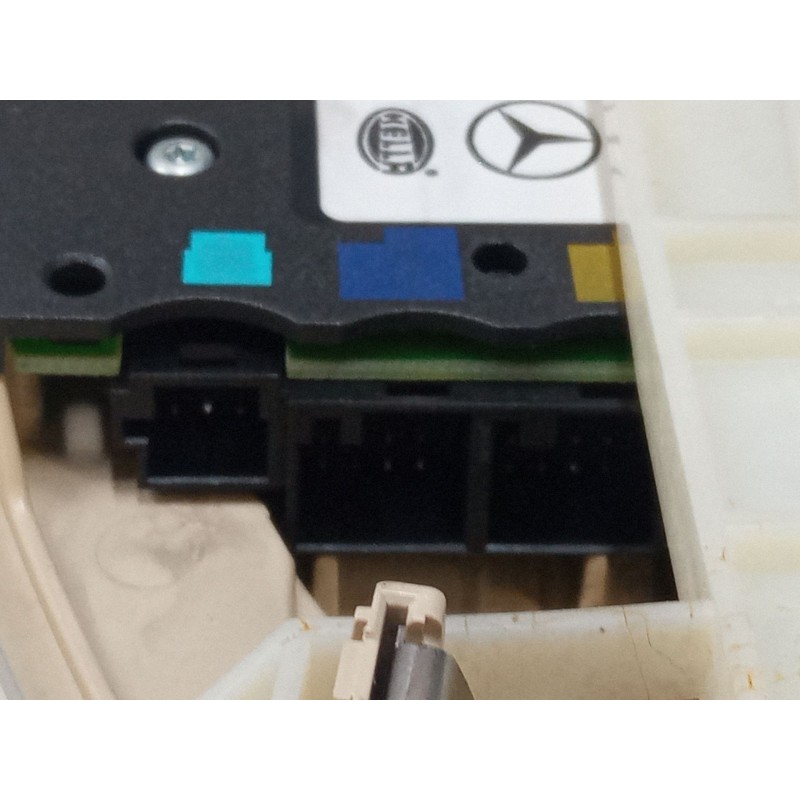 Recambio de luz interior delantera para mercedes-benz clase e (w211) e 270 cdi (211.016) referencia OEM IAM   