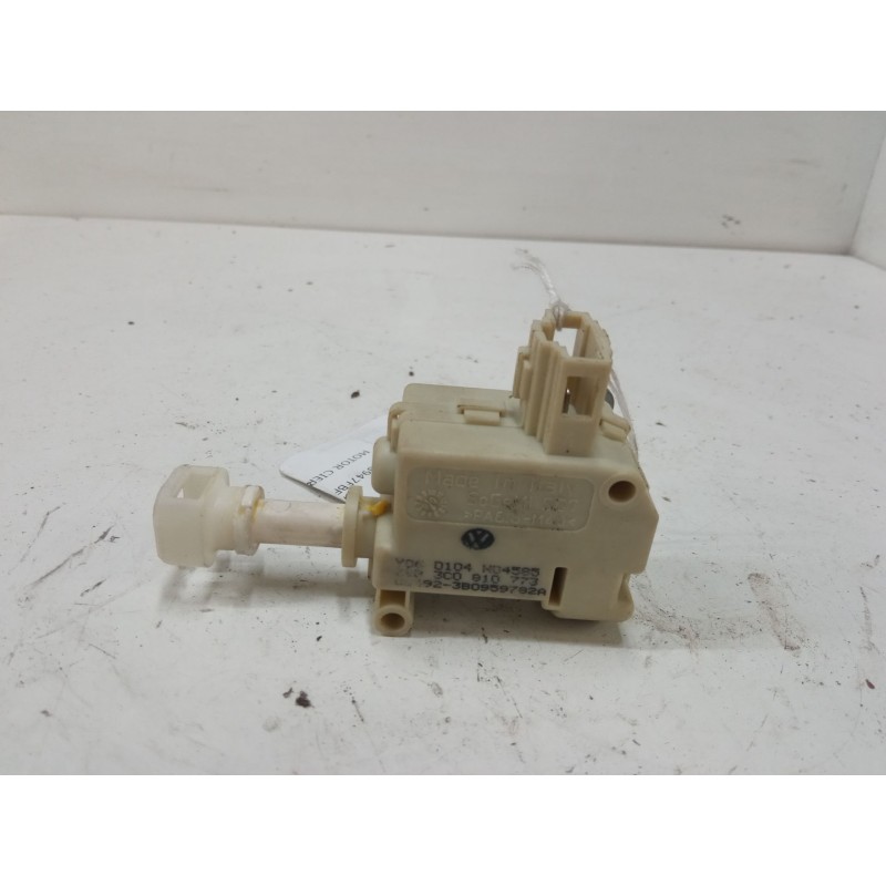 Recambio de motor cierre centralizado tapa combustible para volkswagen passat b6 (3c2) 2.0 tdi 16v referencia OEM IAM 3c0810773 