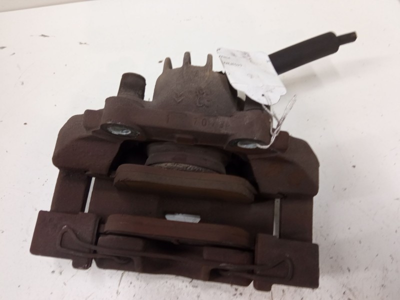 Recambio de pinza freno delantera derecha para citroën c4 grand picasso i (ua_) 2.0 hdi 138 referencia OEM IAM   