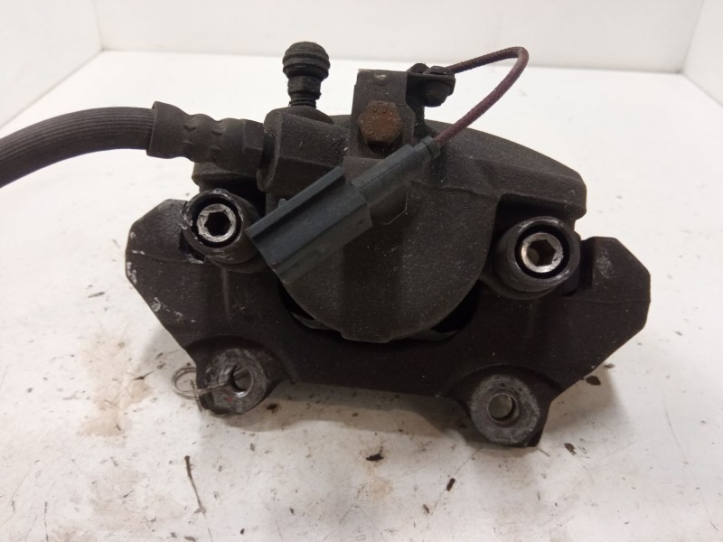 Recambio de pinza freno delantera izquierda para fiat punto (199_) 1.3 d multijet referencia OEM IAM   