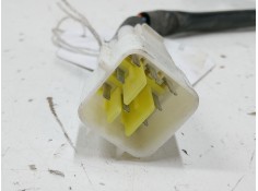 Recambio de piña luces izquierda para benelli macis 125 referencia OEM IAM    2