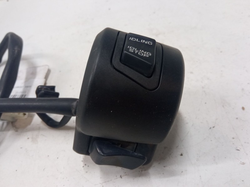 Recambio de piña derecha para honda www125ex referencia OEM IAM   