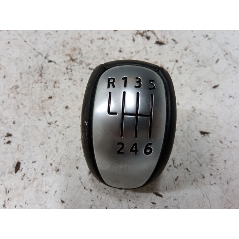 Recambio de pomo palanca cambio para renault laguna iii (bt0/1) 1.5 dci (bt00, bt0a, bt0t, bt1j) referencia OEM IAM   