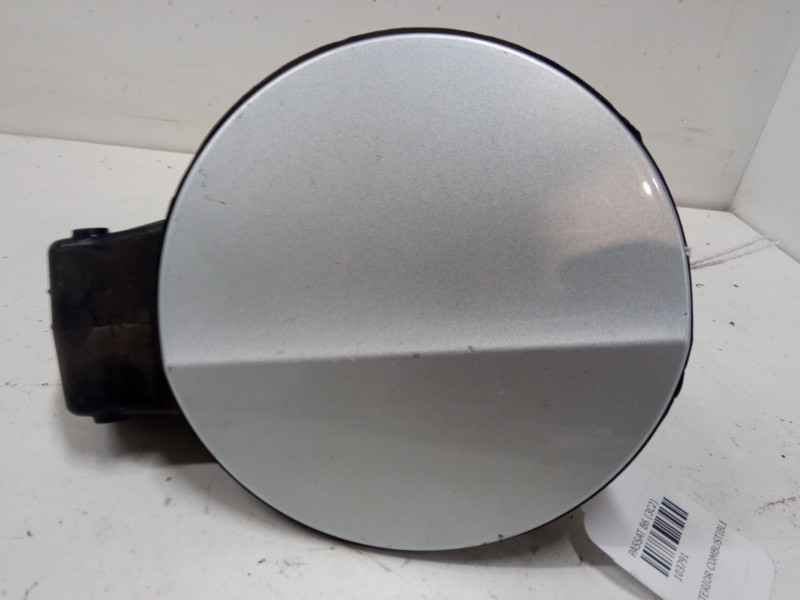 Recambio de tapa exterior combustible para volkswagen passat b6 (3c2) 2.0 tdi 16v referencia OEM IAM   
