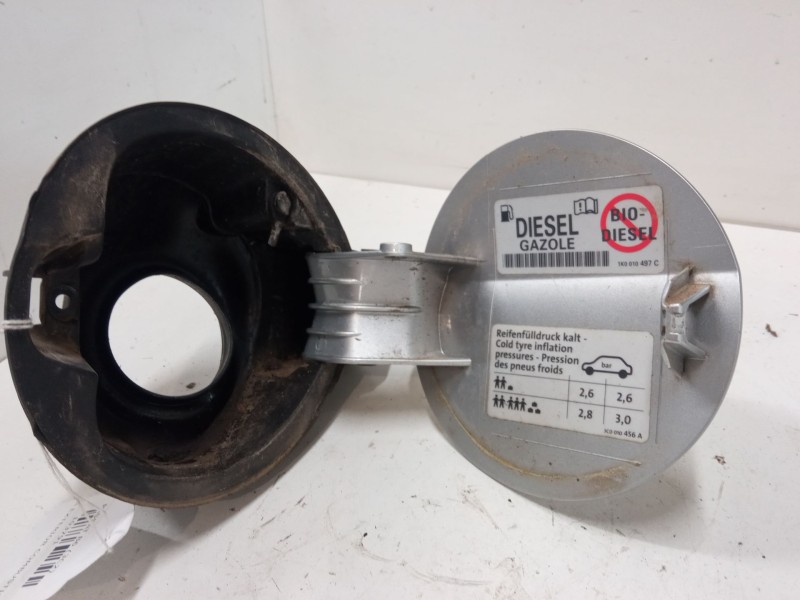 Recambio de tapa exterior combustible para volkswagen passat b6 (3c2) 2.0 tdi 16v referencia OEM IAM   