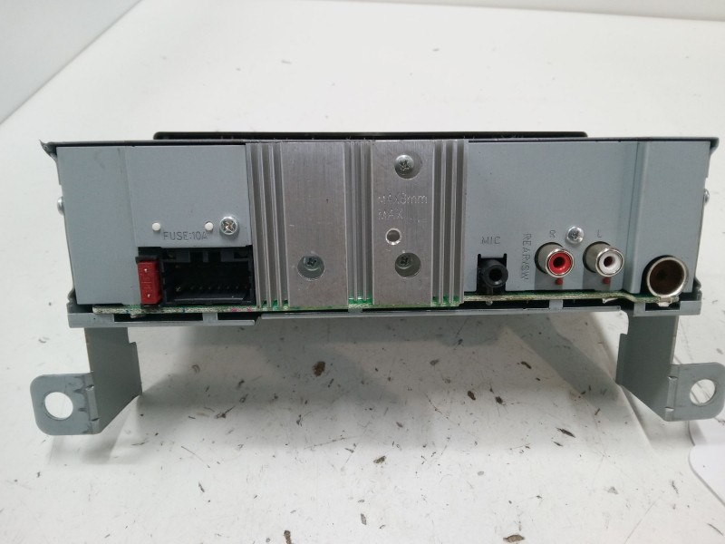 Recambio de radio para chevrolet aveo / kalos hatchback (t200) 1.2 referencia OEM IAM   
