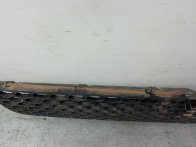 Recambio de rejilla capo grande para ford transit caja/chasis (fm_ _, fn_ _) 2.4 di (f_a_, f_b_, f_c_, f_d_) referencia OEM IAM 
