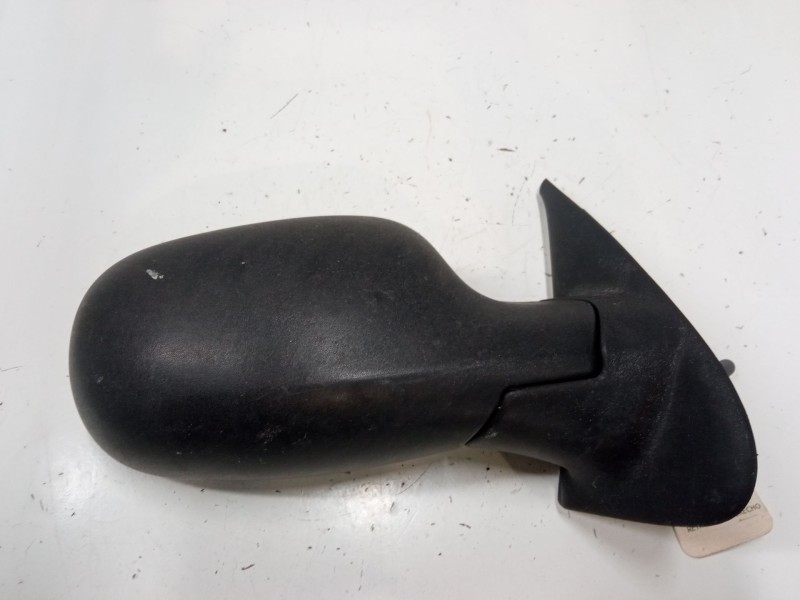 Recambio de retrovisor derecho para nissan micra iii (k12) 1.2 16v referencia OEM IAM   