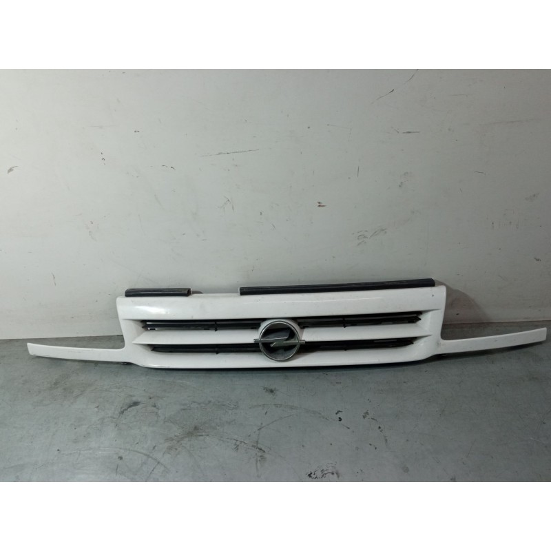 Recambio de rejillas capo para opel astra f hatchback (t92) 1.6 si (f08, m08, f68, m68) referencia OEM IAM   