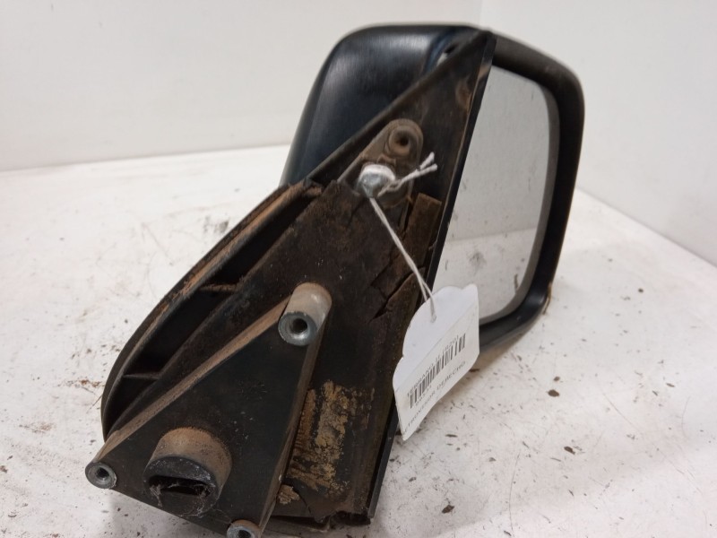 Recambio de retrovisor derecho para nissan terrano ii (r20) 2.7 tdi 4wd referencia OEM IAM   