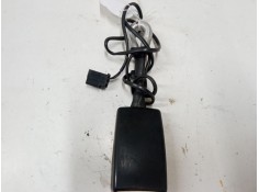Recambio de anclaje cinturon delantero izquierdo para fiat doblo furgoneta/monovolumen (223_) 1.3 d multijet referencia OEM IAM 