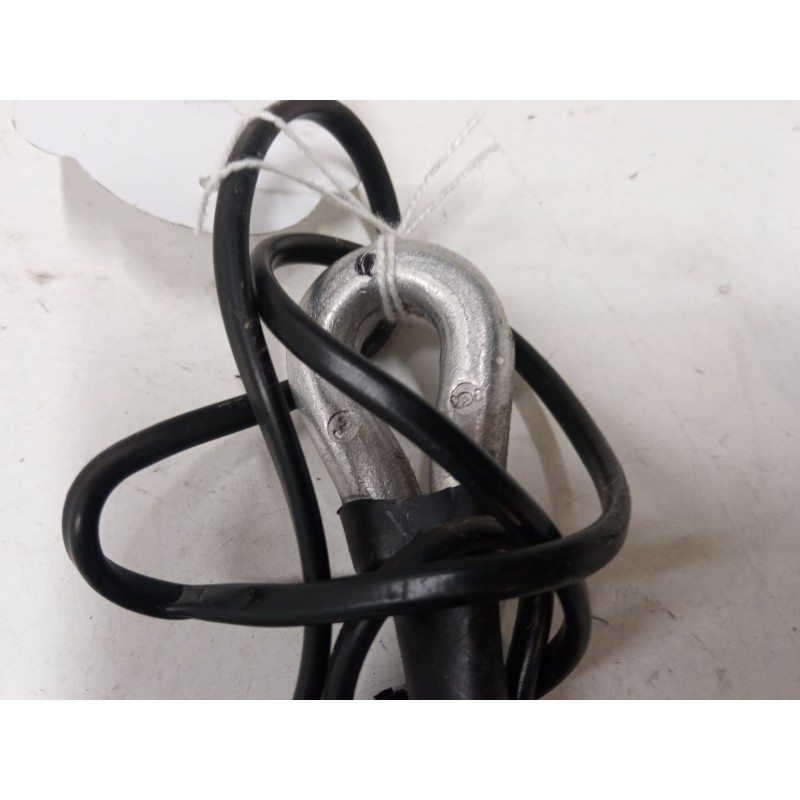 Recambio de anclaje cinturon delantero izquierdo para fiat doblo furgoneta/monovolumen (223_) 1.3 d multijet referencia OEM IAM 
