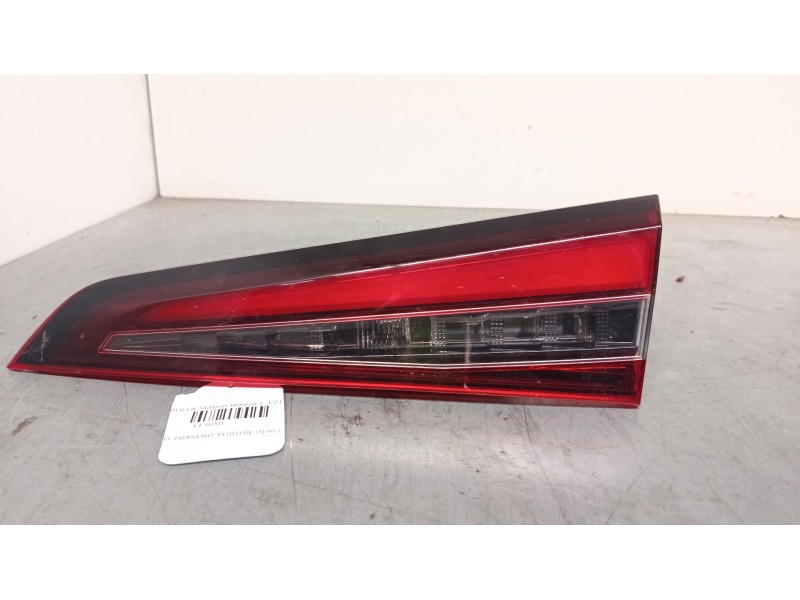 Recambio de piloto trasero porton derecho para toyota corolla station wagon (_e21_) 1.8 hybrid (zwe211) referencia OEM IAM 81581
