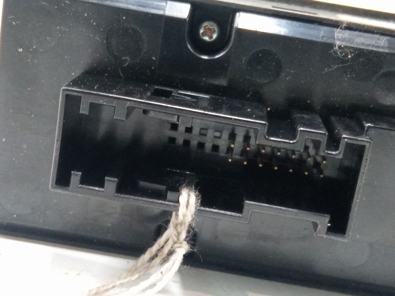 Recambio de mando elevalunas delantero izquierdo para opel zafira / zafira family b (a05) 1.7 cdti (m75) referencia OEM IAM 1322