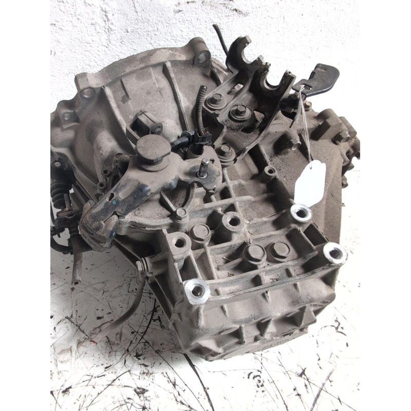 Recambio de caja de cambios manual 5 velocidades para hyundai i30 (gd) 1.4 crdi referencia OEM IAM WFJ6  