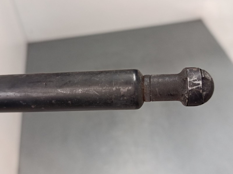 Recambio de amortiguadores capo para saab 9-3 station wagon (e50) 1.9 tid referencia OEM IAM   