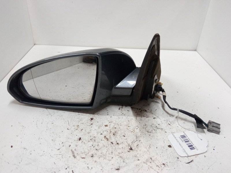Recambio de retrovisor electrico izquierdo para nissan primera hatchback (p12) 2.2 di referencia OEM IAM   