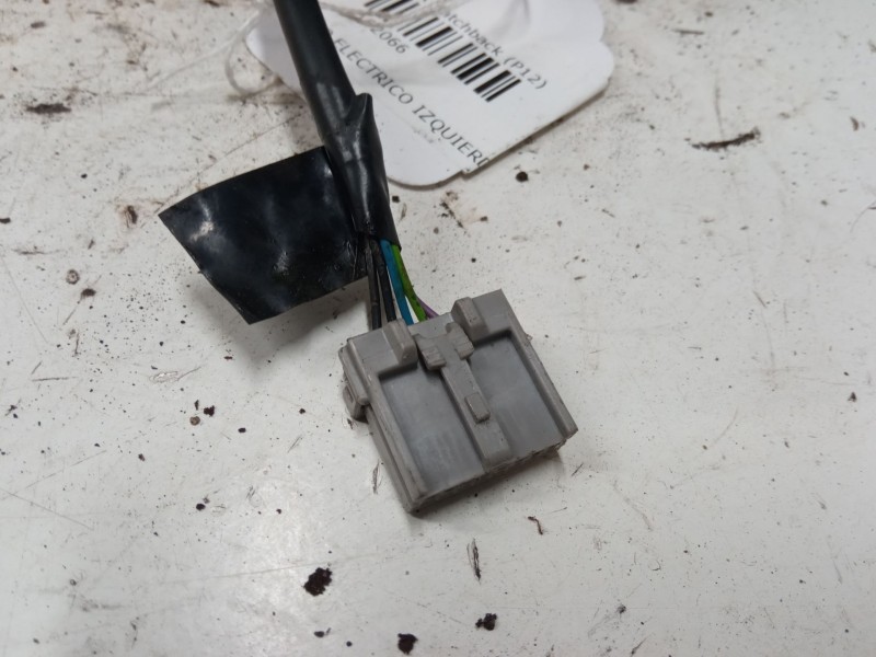 Recambio de retrovisor electrico izquierdo para nissan primera hatchback (p12) 2.2 di referencia OEM IAM   