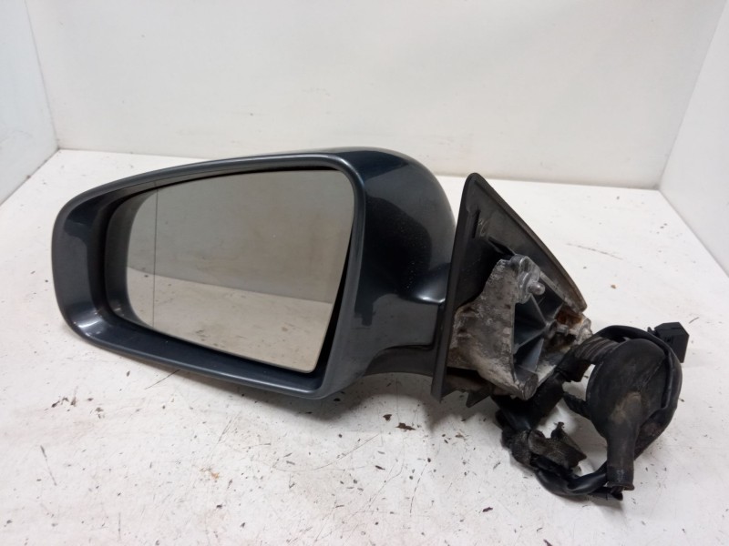 Recambio de retrovisor electrico izquierdo para audi a3 (8p1) 2.0 tdi 16v referencia OEM IAM   