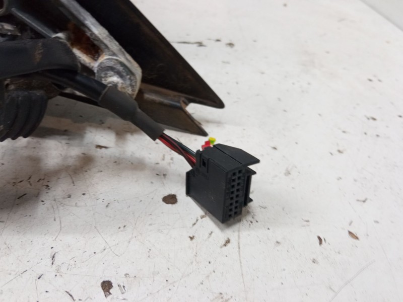 Recambio de retrovisor electrico izquierdo para audi a3 (8p1) 2.0 tdi 16v referencia OEM IAM   
