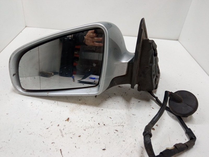 Recambio de retrovisor electrico izquierdo para audi a3 (8p1) 1.9 tdi referencia OEM IAM   