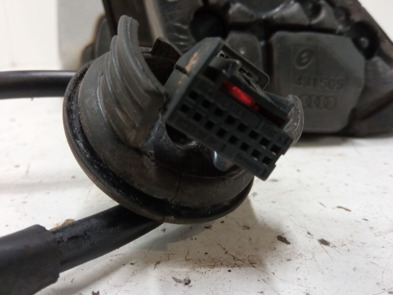 Recambio de retrovisor electrico izquierdo para audi a3 (8p1) 1.9 tdi referencia OEM IAM   
