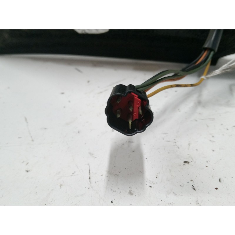 Recambio de retrovisor electrico izquierdo para ford fiesta v (jh_, jd_) 1.4 tdci referencia OEM IAM   