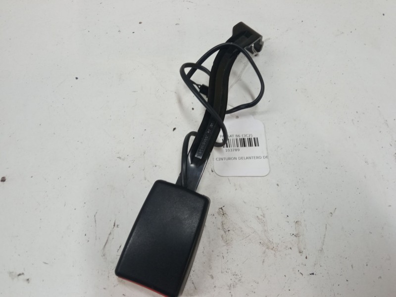 Recambio de anclaje cinturon delantero derecho para volkswagen passat b6 (3c2) 2.0 tdi 16v referencia OEM IAM   