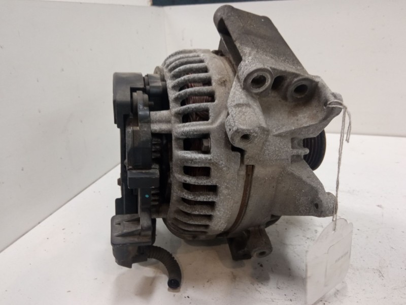 Recambio de alternador para mercedes-benz clase e (w211) e 270 cdi (211.016) referencia OEM IAM 0124625002  