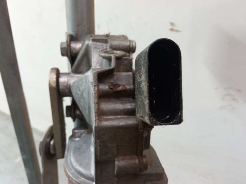 Recambio de motor limpia delantero para opel zafira / zafira family b (a05) 1.7 cdti (m75) referencia OEM IAM 404976  