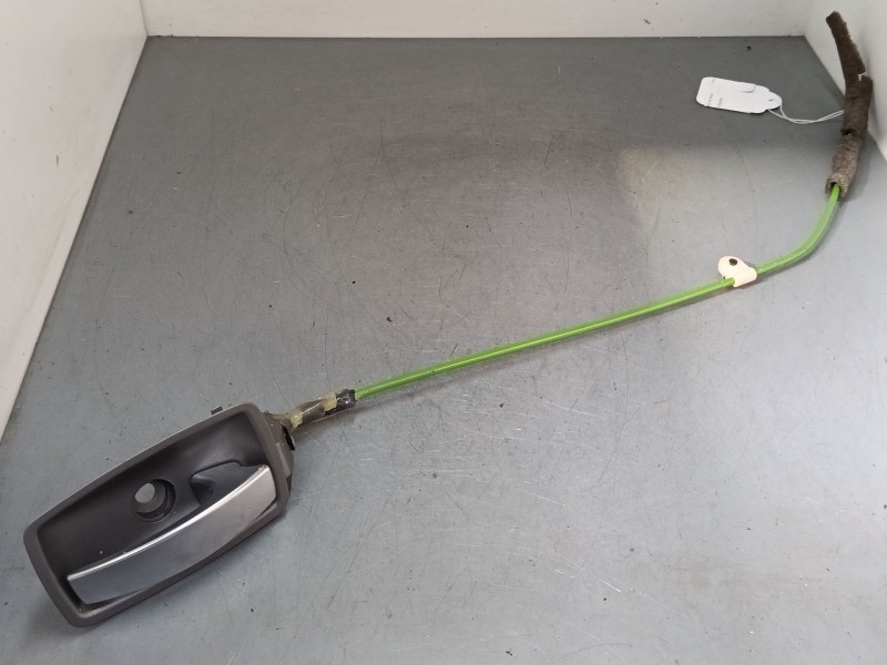 Recambio de maneta interior puerta delantera derecha para bmw 7 (e65, e66, e67) 730 d referencia OEM IAM 7024304  