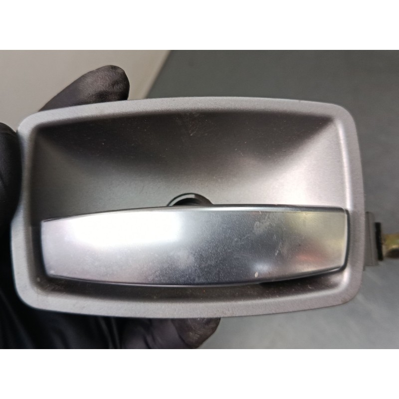 Recambio de maneta interior puerta delantera derecha para bmw 7 (e65, e66, e67) 730 d referencia OEM IAM 7024304  