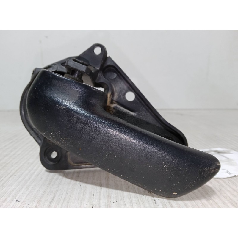 Recambio de maneta interior puerta delantera izquierda para chrysler voyager / grand voyager iii (gs_, ns_) 2.4 i referencia OEM