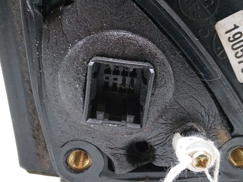 Recambio de retrovisor electrico izquierdo para hyundai elantra iii (xd) 1.6 referencia OEM IAM   