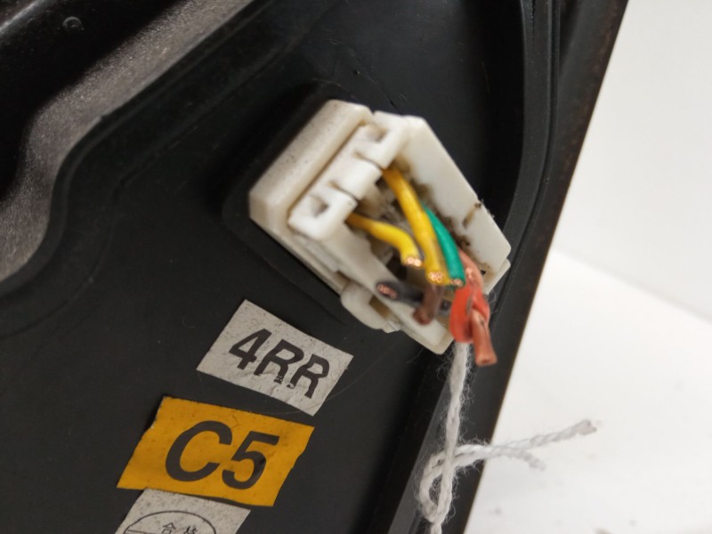 Recambio de retrovisor electrico derecho para kia sorento i (jc) 2.5 crdi referencia OEM IAM   