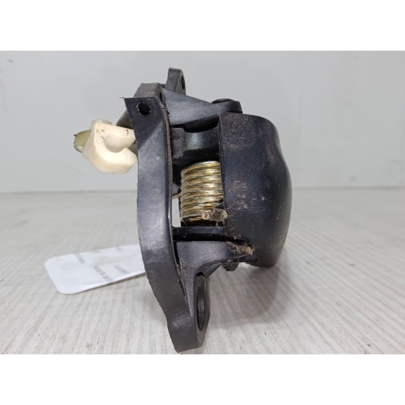 Recambio de maneta interior puerta delantera izquierda para chrysler voyager / grand voyager iii (gs_, ns_) 2.4 i referencia OEM