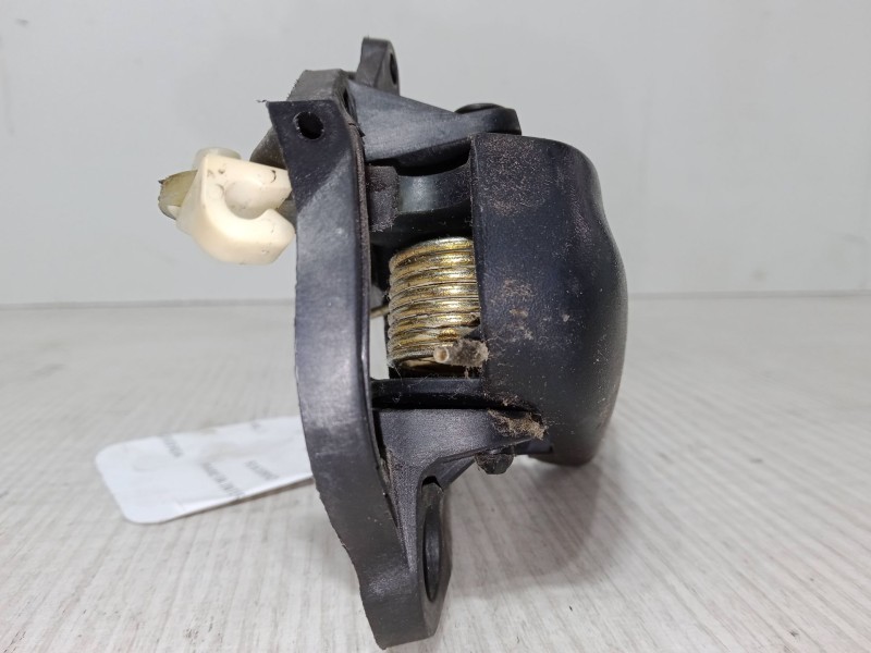 Recambio de maneta interior puerta delantera izquierda para chrysler voyager / grand voyager iii (gs_, ns_) 2.4 i referencia OEM